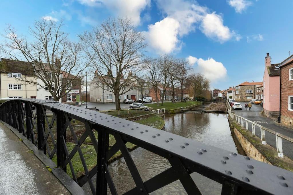 Villa In The Heart Of It! Stokesley Esterno foto
